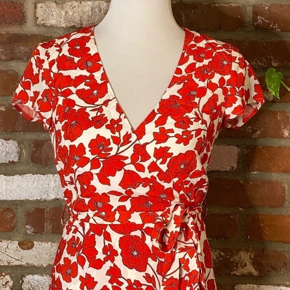Bardot Fiesta Red and White Floral Faux Wrap Dress size XS New with tags - Picture 3 of 8